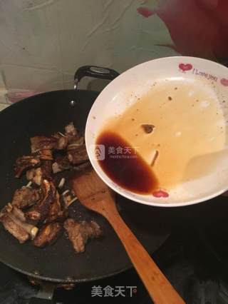 糖醋排骨的做法步骤：6