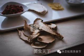 松茸汤的做法步骤：2