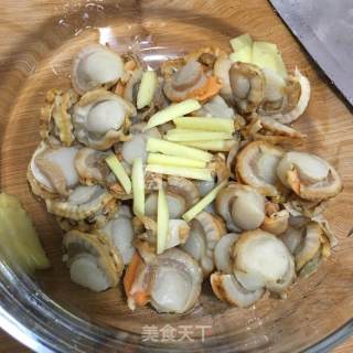 辣炒扇贝肉的做法步骤：2