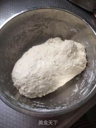 茄子青椒大包的做法步骤：1