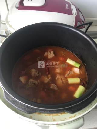番茄牛腩的做法步骤：11