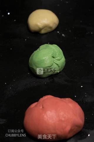 西瓜型港式吐司（手揉版）的做法步骤：17