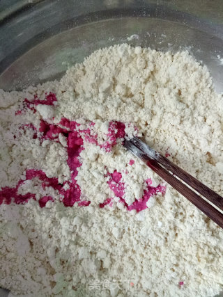 火龙果冰皮月饼的做法步骤：7