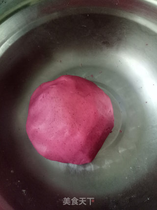 火龙果冰皮月饼的做法步骤：8