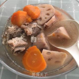 莲藕排骨汤的做法步骤：6