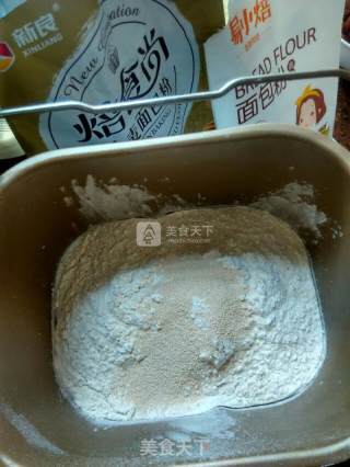 叫化鸡翅面包的做法步骤：5