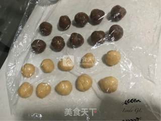 广式藤椒牛肉月饼的做法步骤：9