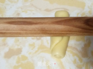 蛋黄酥（淡味黄油版）的做法步骤：10