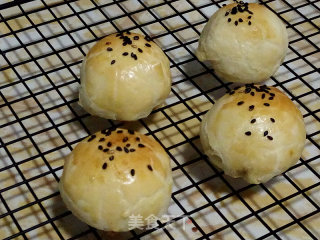 蛋黄酥（淡味黄油版）的做法步骤：15