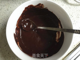 可可双色蜂蜜面包卷的做法步骤：2