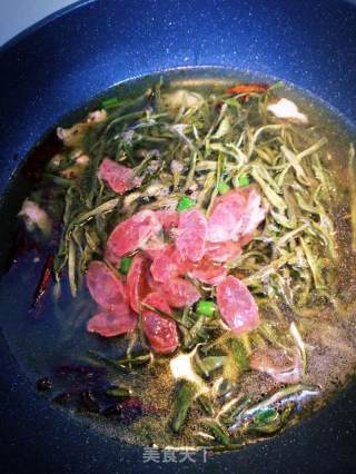 五花肉炖干豆角的做法步骤：13