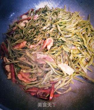 五花肉炖干豆角的做法步骤：16