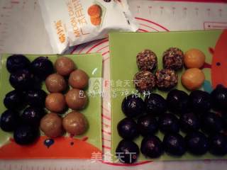 广式·蛋黄豆沙月饼的做法步骤：6