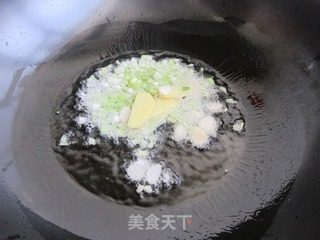 酸菜炒肉末的做法步骤：3