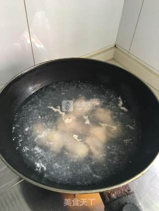 鸡汤锅的做法步骤：2