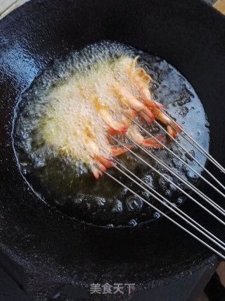 炸虾串的做法步骤：7