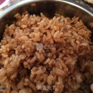 酱油炒饭的做法步骤：2