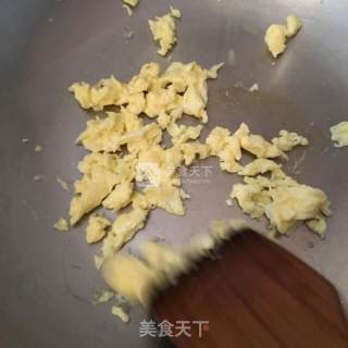 酱油炒饭的做法步骤：3