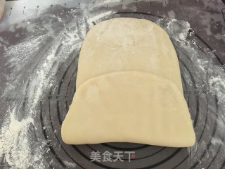 榨菜鲜肉月饼的做法步骤：9