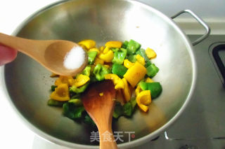 彩椒炒牛肉的做法步骤：6