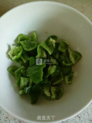青椒土豆煲鸡块《电饭锅版》的做法步骤：7
