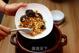 广东老火靓汤-虫草花花旗参香菇汤的做法步骤：3
