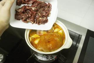 热辣辣牛肉泡菜汤的做法步骤：7