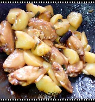 可乐鸡翅炖土豆的做法步骤：8