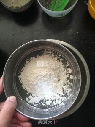 清新薄荷戚风蛋糕的做法步骤：7