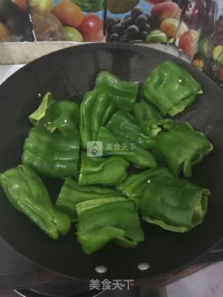 虎皮青椒的做法步骤：4