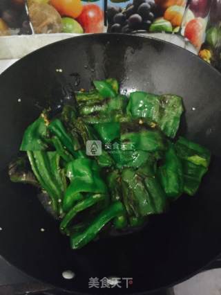 虎皮青椒的做法步骤：7
