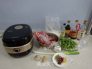 羊排扁豆粘卷子——#铁釜烧饭就是香#的做法步骤：1