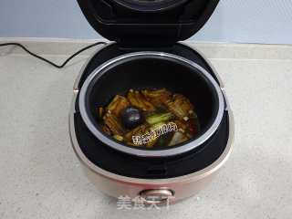 羊排扁豆粘卷子——#铁釜烧饭就是香#的做法步骤：13