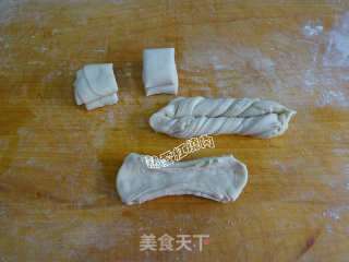 羊排扁豆粘卷子——#铁釜烧饭就是香#的做法步骤：16