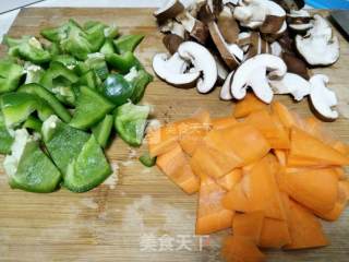 家常烧豆腐的做法步骤：2