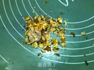 广式核桃豆沙月饼的做法步骤：8