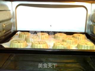 广式核桃豆沙月饼的做法步骤：19