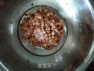 翡翠韭菜虾仁水饺的做法步骤：3