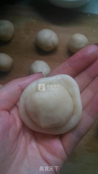 玫瑰苏式月饼的做法步骤：7