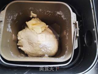 米奇沙拉面包的做法步骤：7