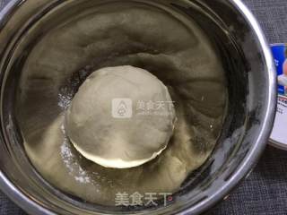 蔓越梅奶酪包的做法步骤：2