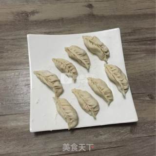 虾仁胡萝卜饺子的做法步骤：3