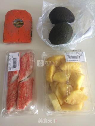牛油果蟹肉色拉的做法步骤：1