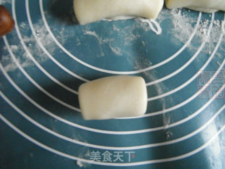 白芸豆蔓越莓酥皮月饼的做法步骤：12