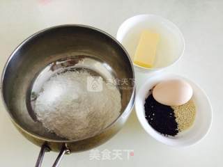 芝麻饼的做法步骤：1
