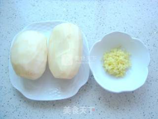 酸辣莲藕的做法步骤：1