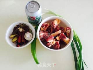 啤酒鸭的做法步骤：1