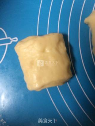 随意主食小面包～～汤种挤挤包的做法步骤：11