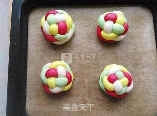 花好月圆人团圆~豆沙绣球面包的做法步骤：15