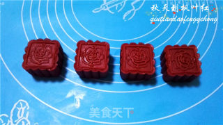 以爱的名义-纯天然桃山皮月饼的做法步骤：23